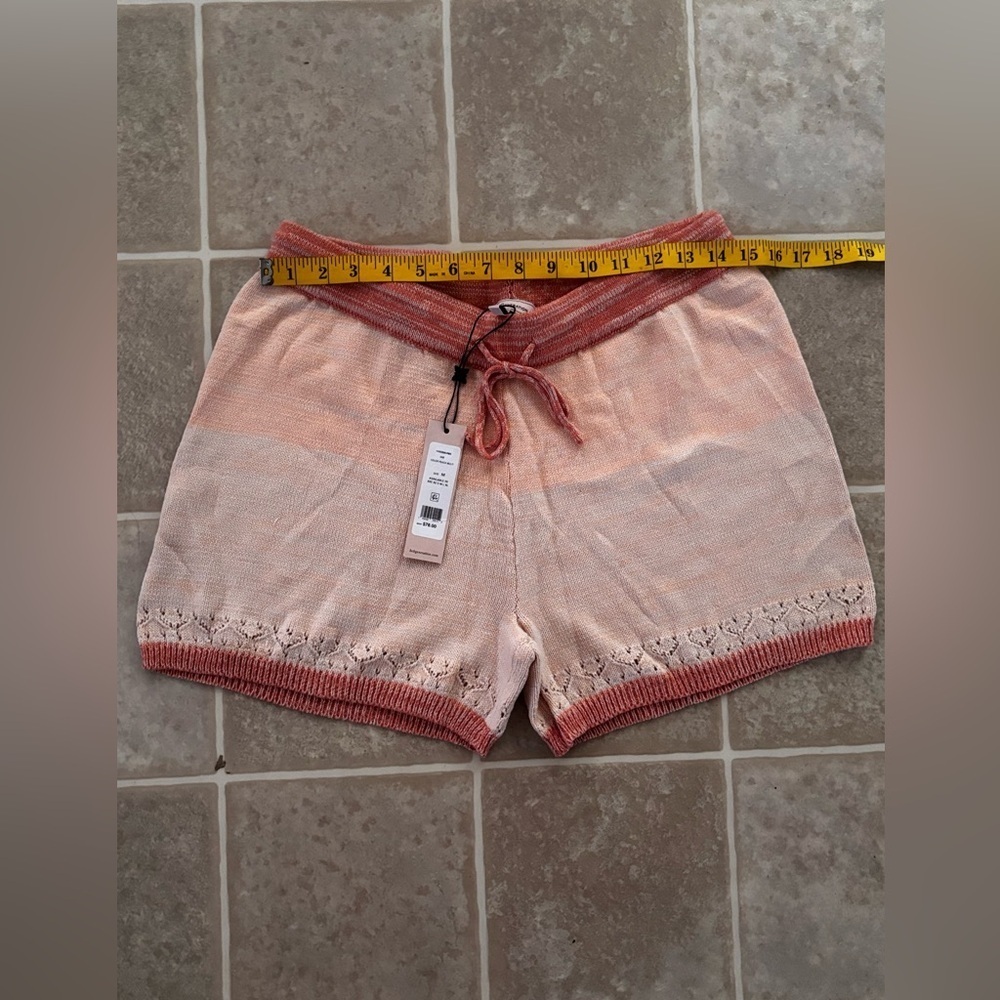 BCBGeneration Pink and Cream Bike Shorts - Picture 3 of 6